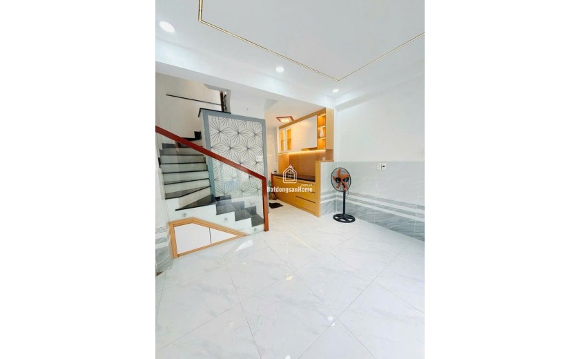 D2069 ⚡️ nhà Nguyễn Thượng Hiền GV, SHR, Vuông, 4 tầng, 4.x tỷ